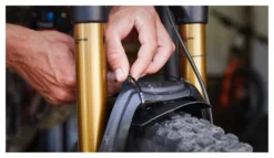 Guardabarros Delantero Bontrager Enduro Negro -Mundo Bicicletas 174992261aa3ea65f07d5.82709705