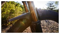 Guardabarros Delantero Bontrager Enduro Negro -Mundo Bicicletas 174992261aa3eb54b3f87.25135919