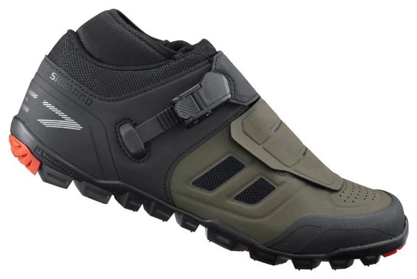 Par De Zapatillas MTB Shimano ME702 Verde Oliva 1 Par De Zapatillas MTB Shimano ME702 Verde Oliva