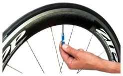 Herramienta Para Núcleos De Válvulas Park Tool VC-1 7 Herramienta Para Núcleos De Válvulas Park Tool VC-1 -Mundo Bicicletas 54fed5d58c6ae