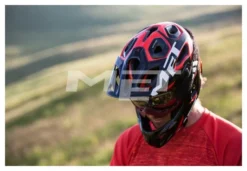 Casco Integral Met Parachute Noir / Rouge -Mundo Bicicletas 58d3d27ccf5b5