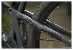 All-mountain-style All Mountain Style Honeycomb XL 10 Pcs Frame Guard Kit - Digital Camo 9 All-mountain-style All Mountain Style Honeycomb XL 10 Pcs Frame Guard Kit - Digital Camo -Mundo Bicicletas 5a816dece5b73